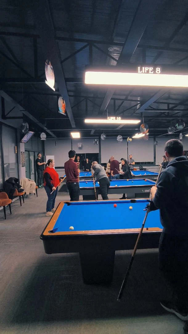 Life Billiards & Bistro Instagram Reels: Life’ın atmosferi